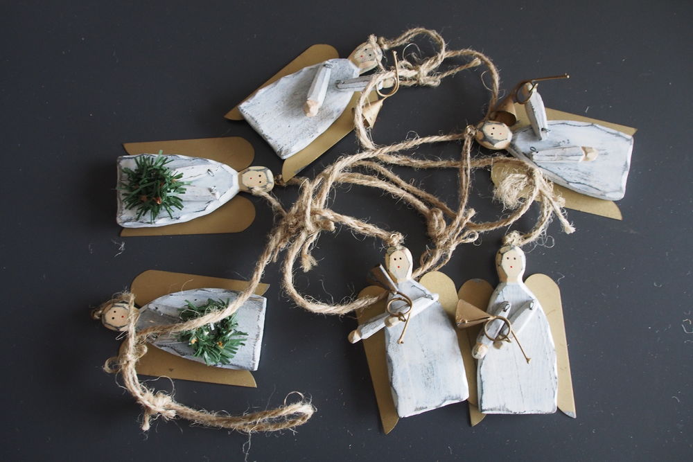 Guirlande en bois 3 Rennes (35)