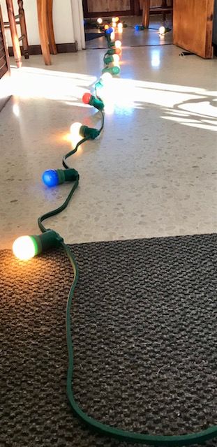 Guirlande guinguette 8/9m 20 ampoules 60 Jonqui�res (84)