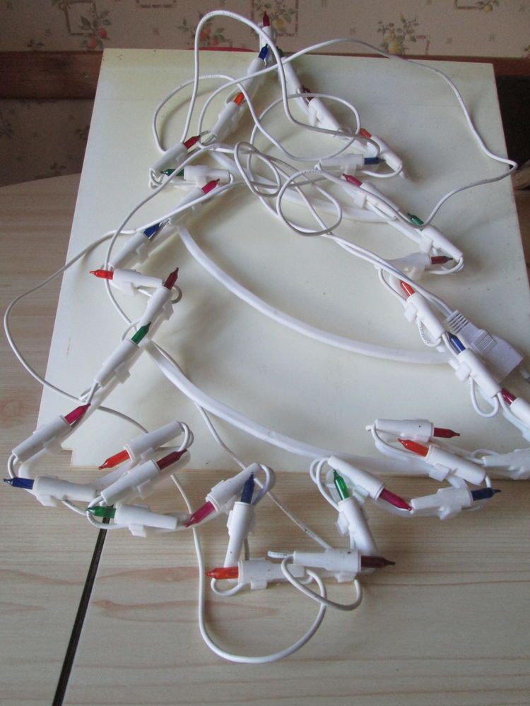 GUIRLANDE LUMINEUSE ARBRE DE NOEL
10 euros pi�ce 10 Castres (81)
