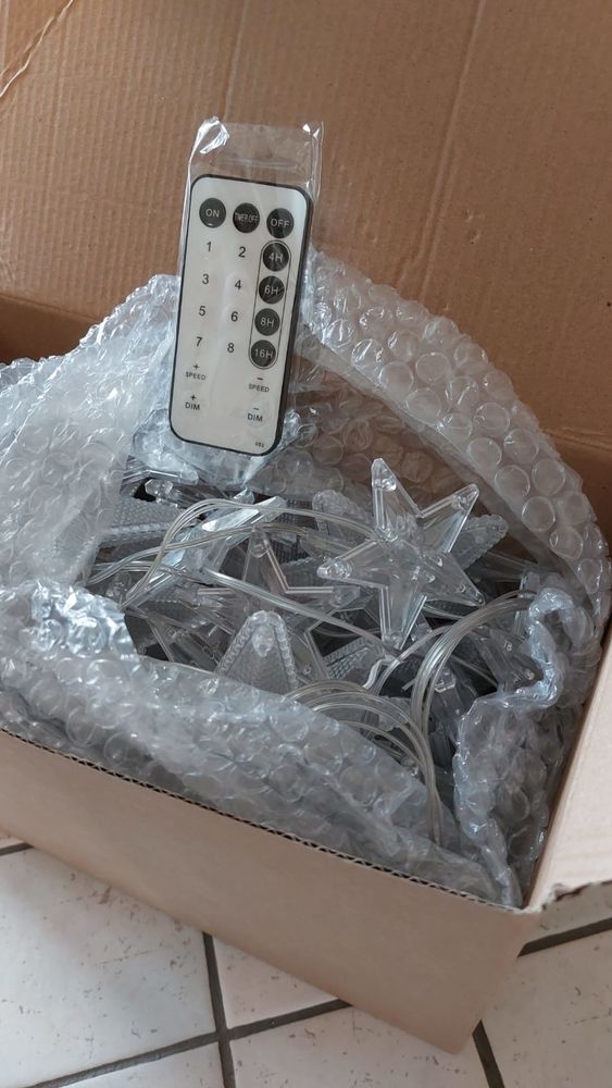 GUIRLANDE RIDEAU D'ETOILE - NEUVE 15 L'Isle-d'Abeau (38)