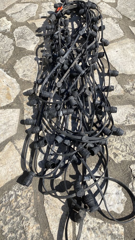 guirlandes guinguette ext�rieur B22 115 Bagnols-sur-C�ze (30)