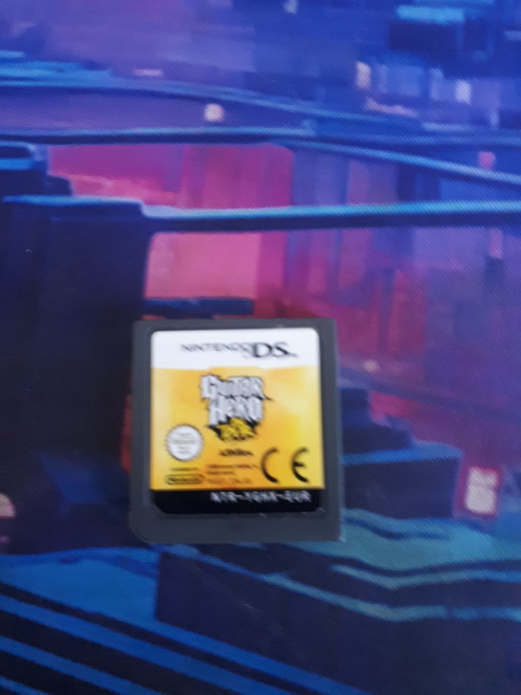 Jeu DS Guitar hero on tour 10 Conques-sur-Orbiel (11)