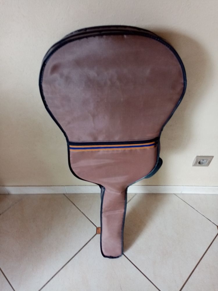 Guitare adulte 30 Le Creusot (71)