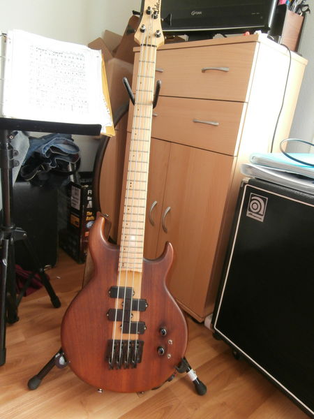 Guitare basse LEDUC 1400 Thionville (57)