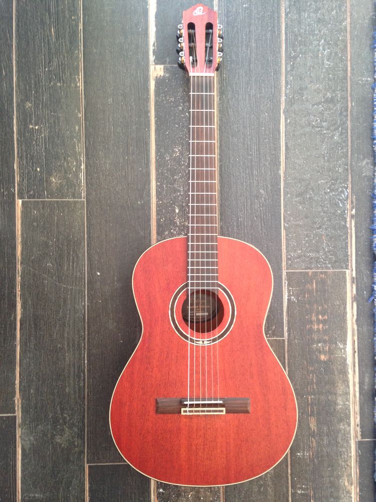 Guitare Classique Ortega Manche Fin 210 Beausoleil (06)