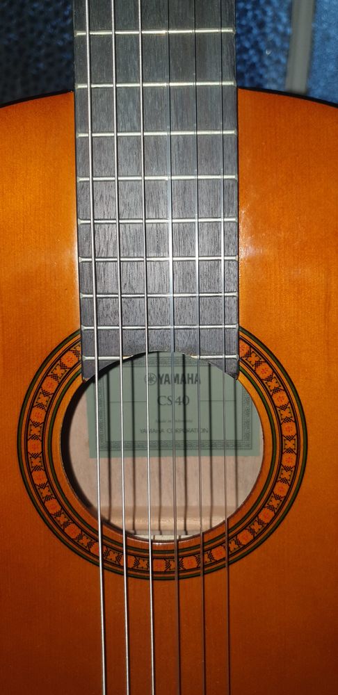 Guitare classique Yamaha CS40  3/4 neuve 90 Nice (06)