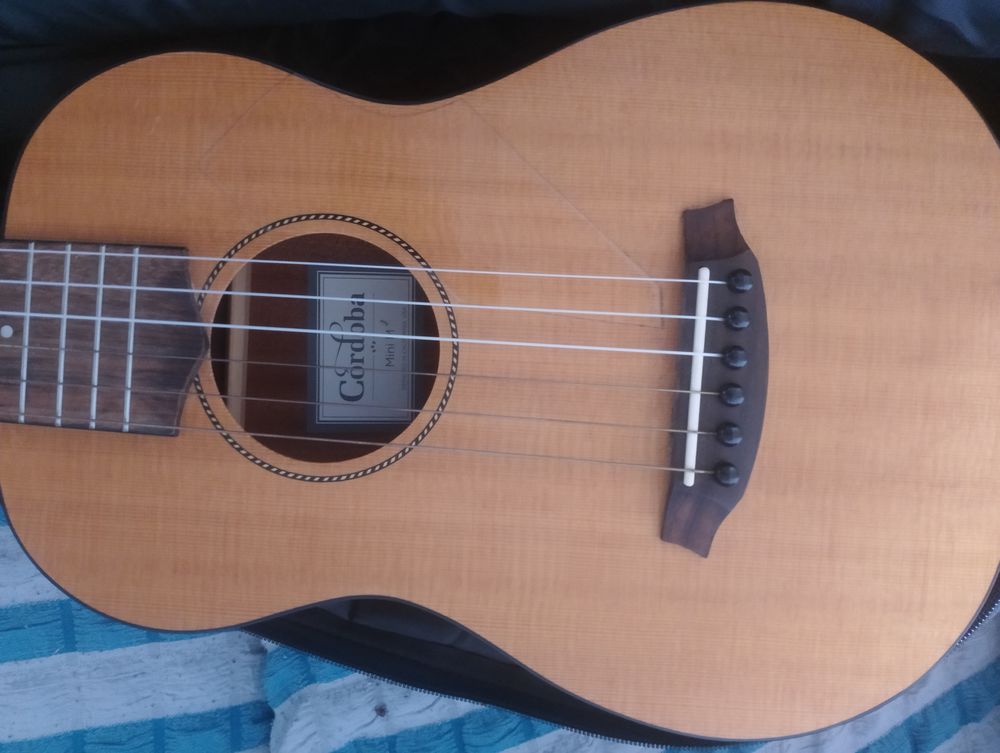 Guitare cordoba mini m 70 Arnouville-l�s-Gonesse (95)