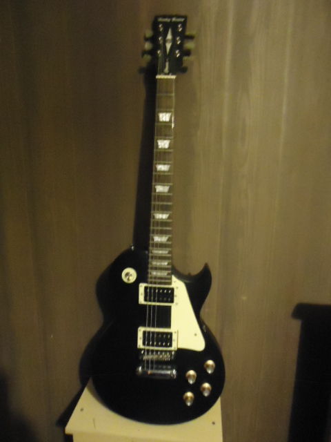 Guitare �lectrique HARLEY BENTON 80 Charleville-M�zi�res (08)