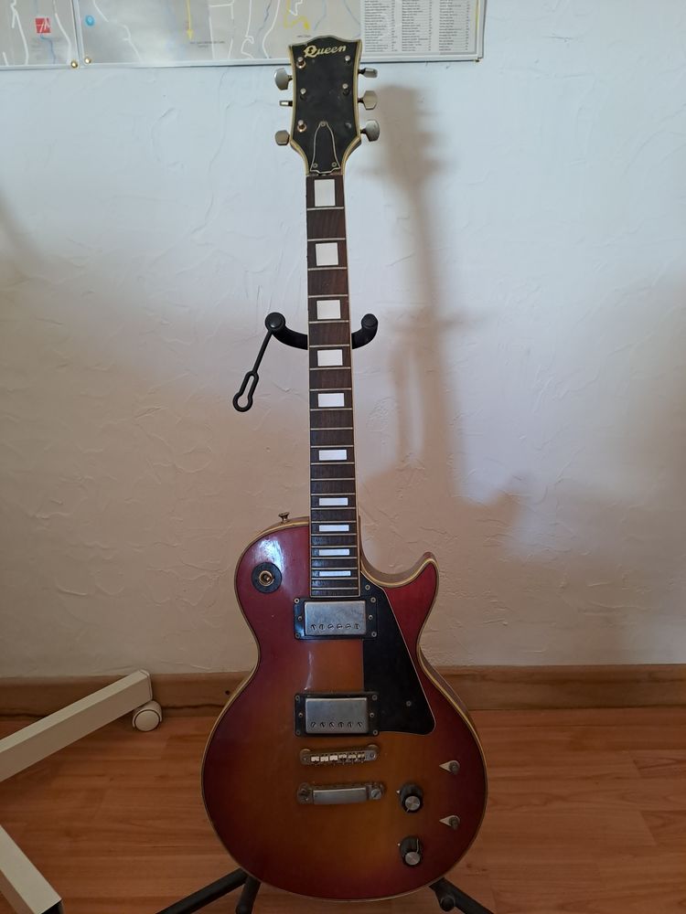 guitare �lectrique queen 110 Prades (66)