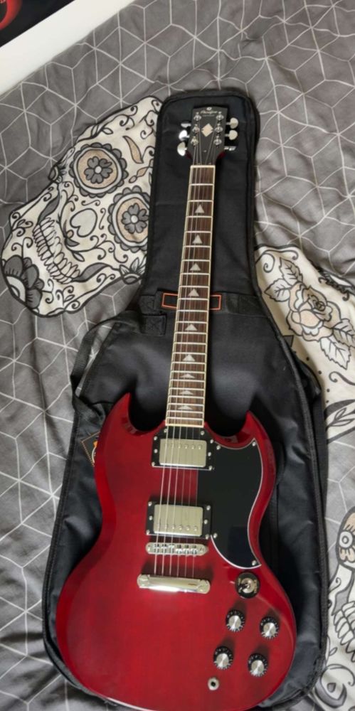 Guitare �lectrique type SG ? �tat neuf 170 Nevers (58)