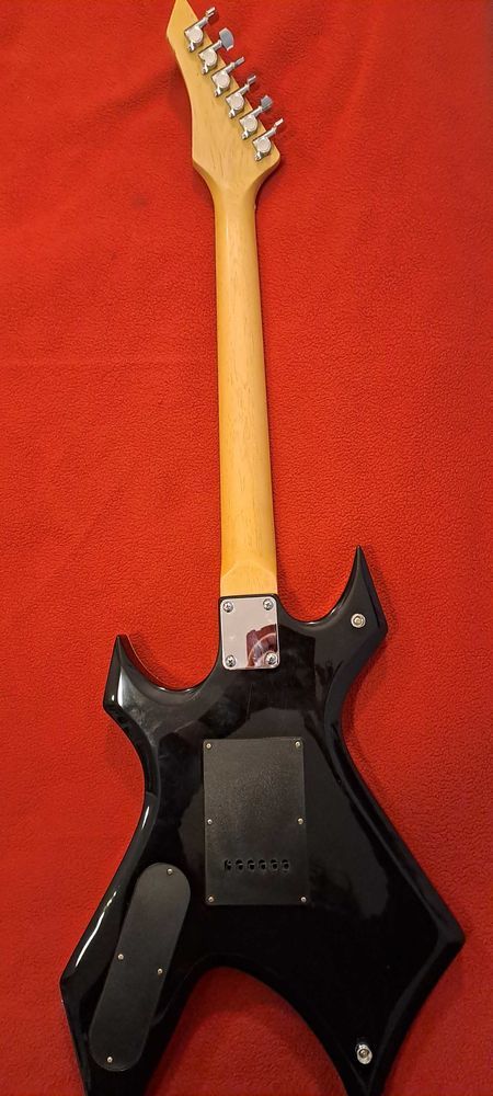 Guitare �lectrique 180 Villefranche-sur-Mer (06)