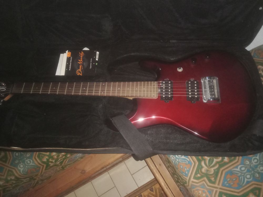 Guitare �lectrique 600 Valr�as (84)