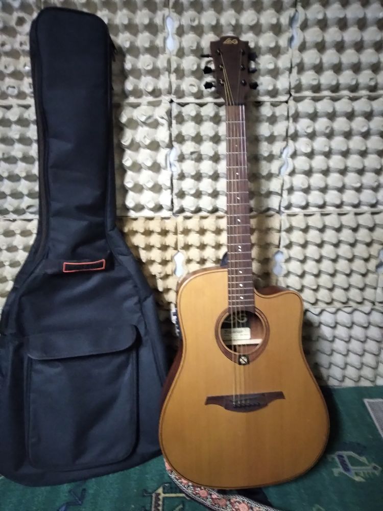 GUITARE ELECTRO -ACCOUSTIQUE LAG tramontane T 170 DCE 460 Cizay-la-Madeleine (49)