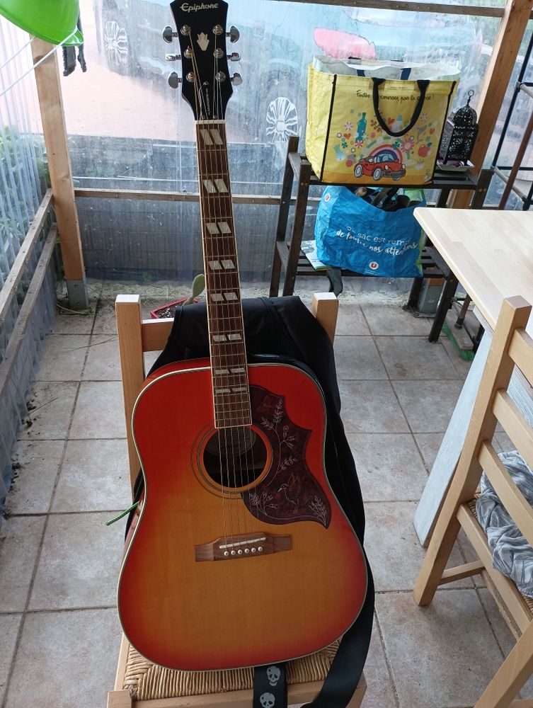guitare �lectro acoustique 250 Chanteloup (79)