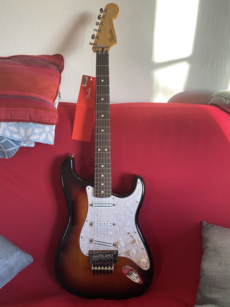Guitare Fender stratocaster mod�le Dave Murray 780 Orl�ans (45)