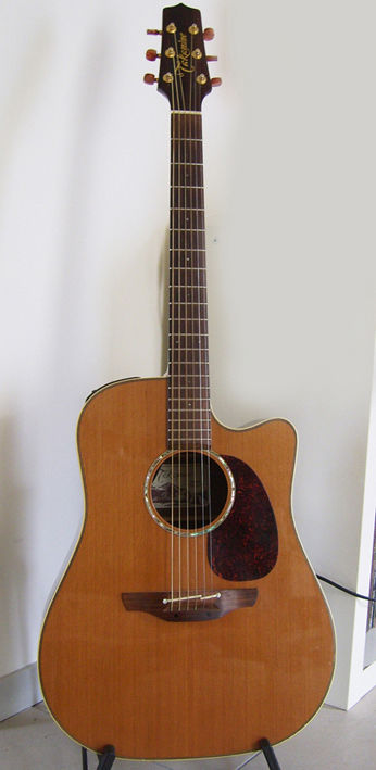 guitare folk �lectro-acoustique Takamine 750 Lannion (22)
