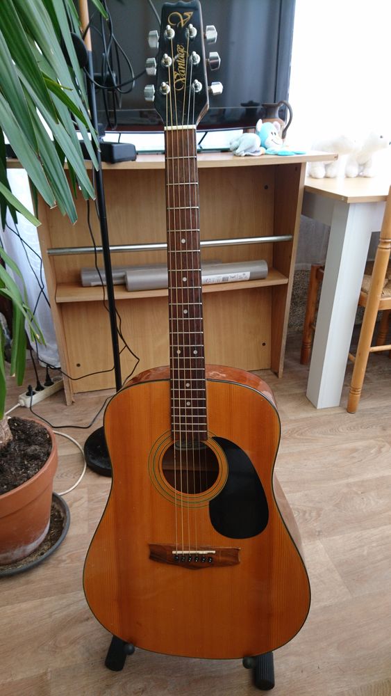 GUITARE FOLK OCCASION 0 Fontenay-le-Marmion (14)