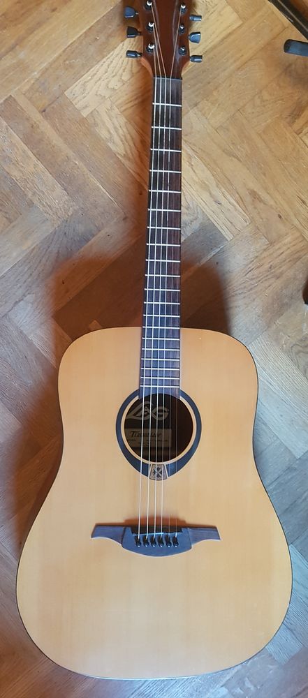 Guitare Folk Lâg Tramontane, modèle Natura 100 Paris 13 (75)