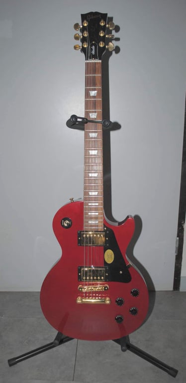 guitare Gibson LesPaul Studio win red spéciale édition 2000 2000 Moissy-Cramayel (77)