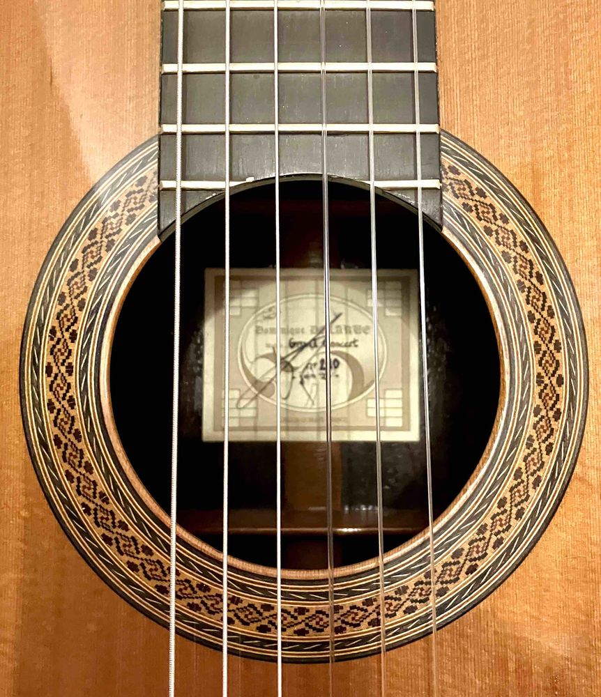 Guitare grand concert luthier Delarue 1999 5000 Rennes (35)