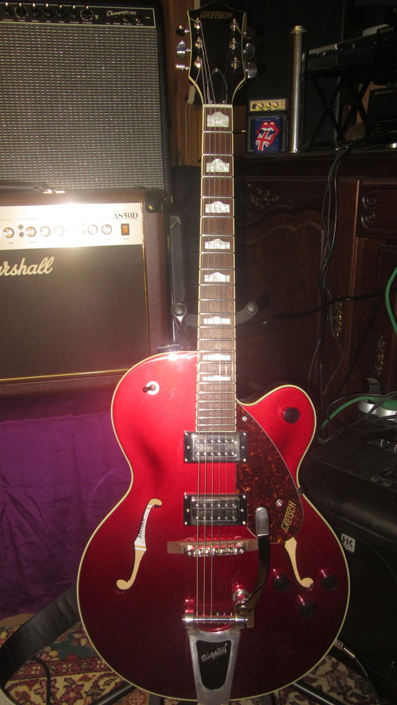 GUITARE  GRETSCH  HOLLOWBODY 300 Uxegney (88)