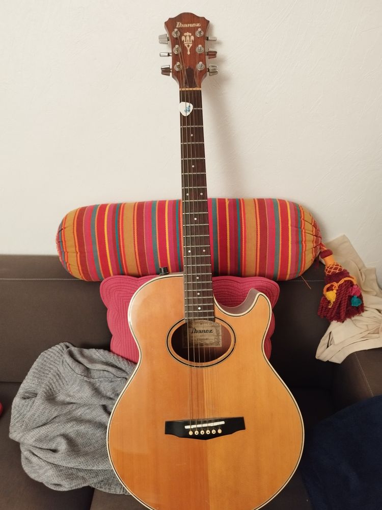 Guitare Ibanez Electro-Acoustic 1986 AE 400 550 Rouen (76)