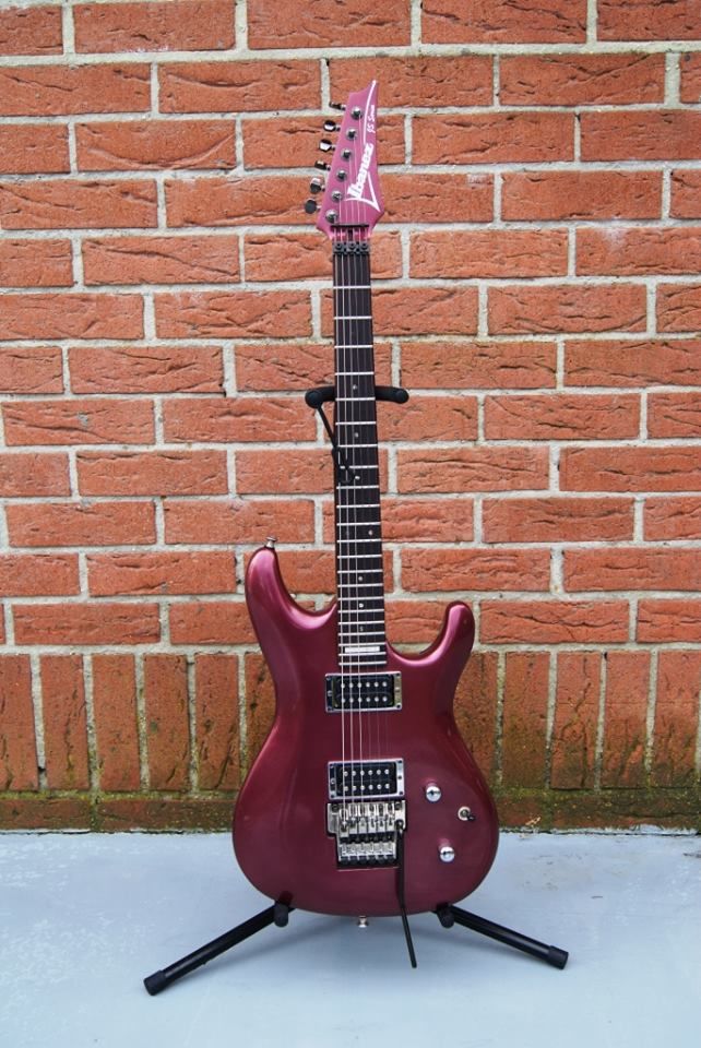 guitare ibanez 480 Vallouise (05)