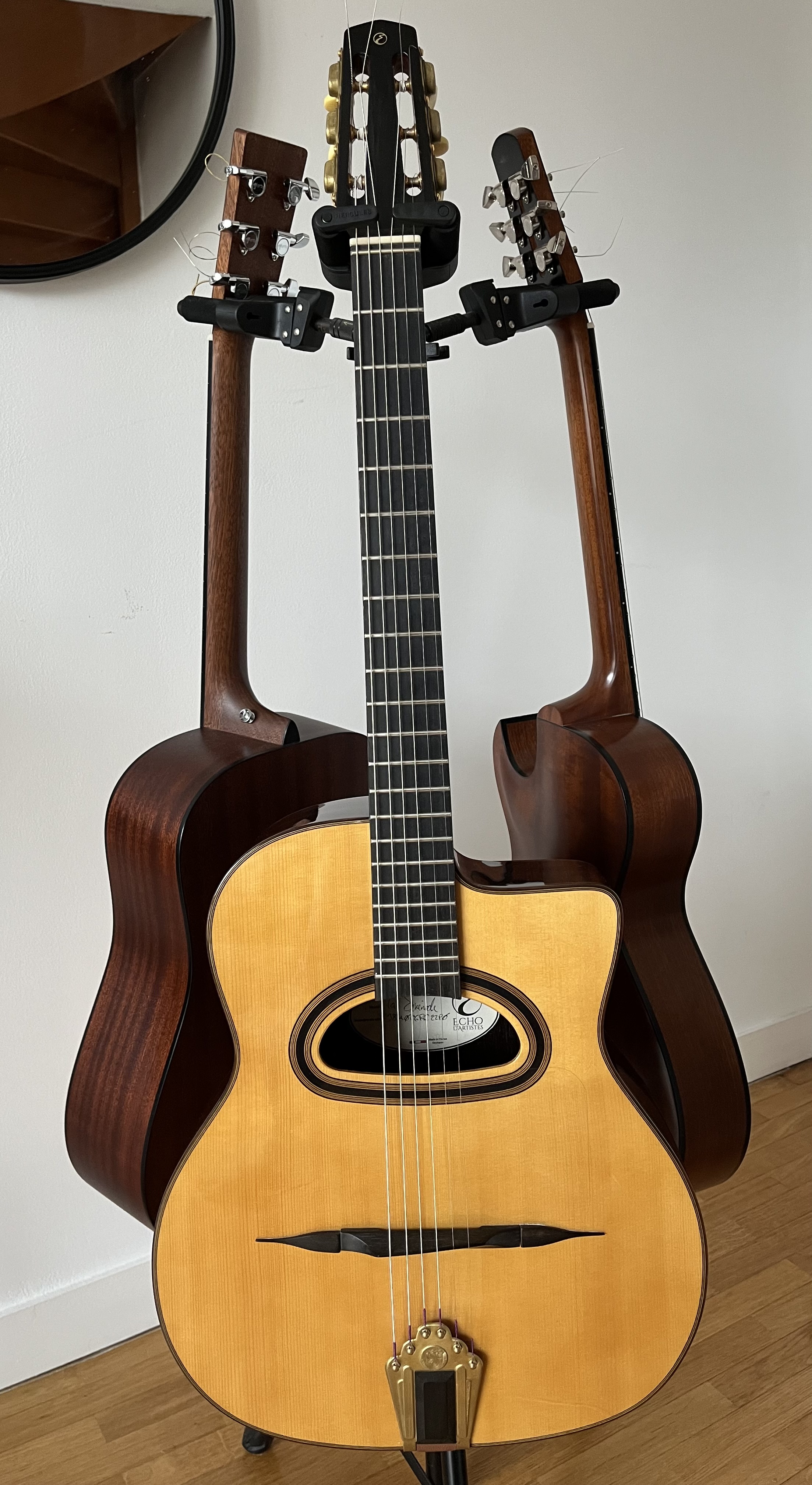 Guitare jazz manouche neuve 2300 Issy-les-Moulineaux (92)