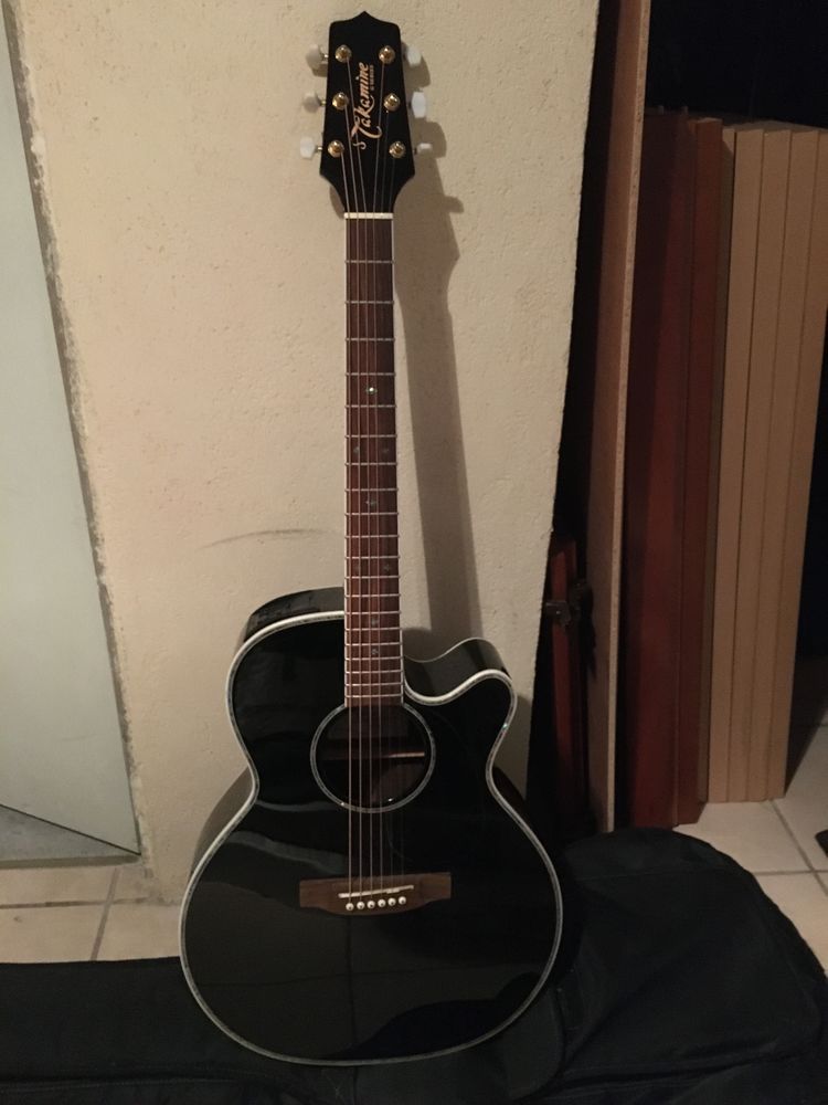 Guitare TAKAMINE EG461SC 270 Annecy (74)