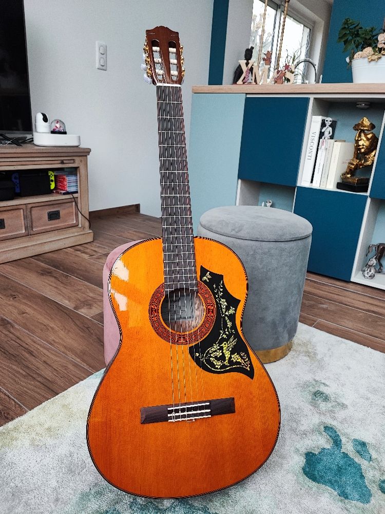 Guitare Yamaha C70 limited tbe 135 Enghien-les-Bains (95)