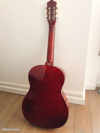 GUITARE 50� 50 Saint-Mand� (94)