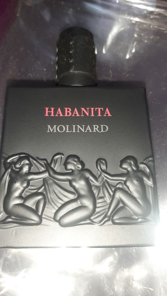 Habinata flacon eau de parfum 0 Paris 19 (75)
