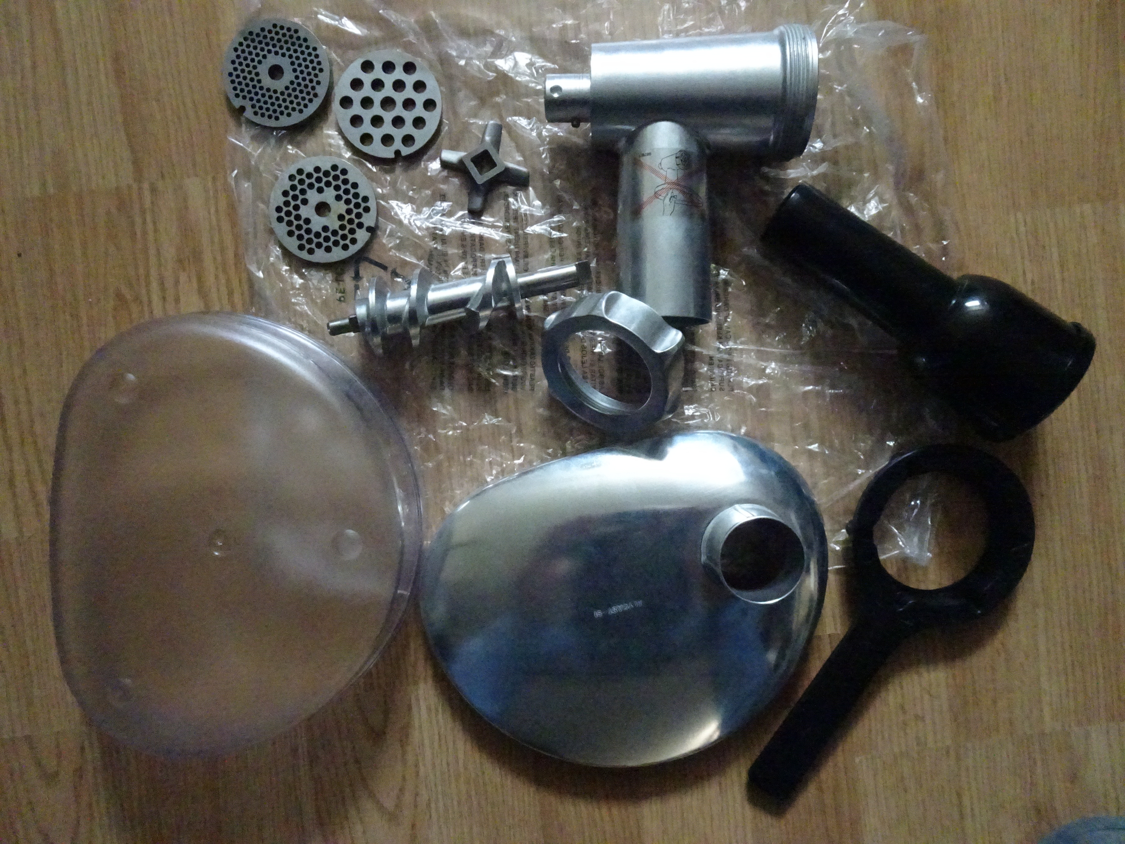 Hachoir � viande Kenwood MG 510 PRO 1600 80 Ensisheim (68)