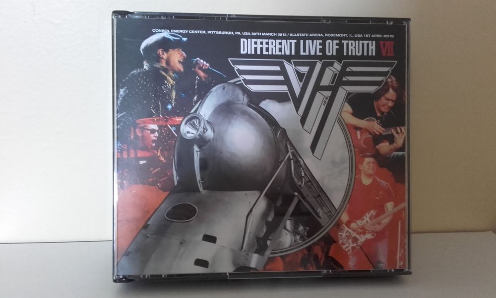 Van Halen : Different Live of Truth VII - Live USA 2012 (Jap 40 Angers (49)
