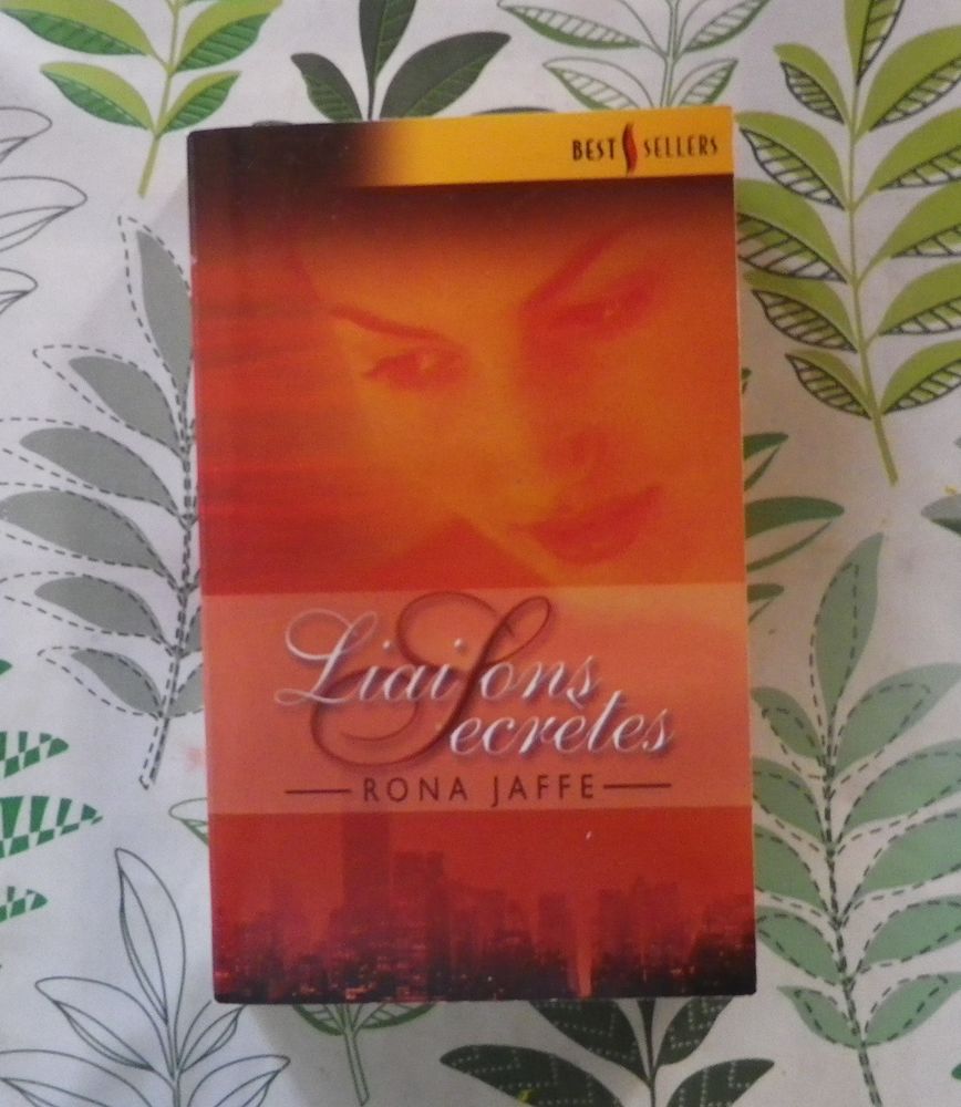HARLEQUIN BEST SELLERS N�045 LIAISONS SECRETES de Rona JAFFE 2 Bubry (56)