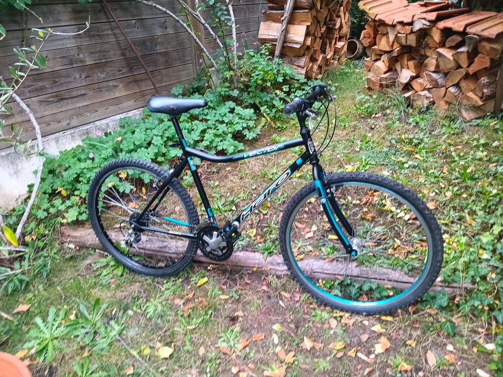 VTT Haro (USA) 92 V�lizy-Villacoublay (78)