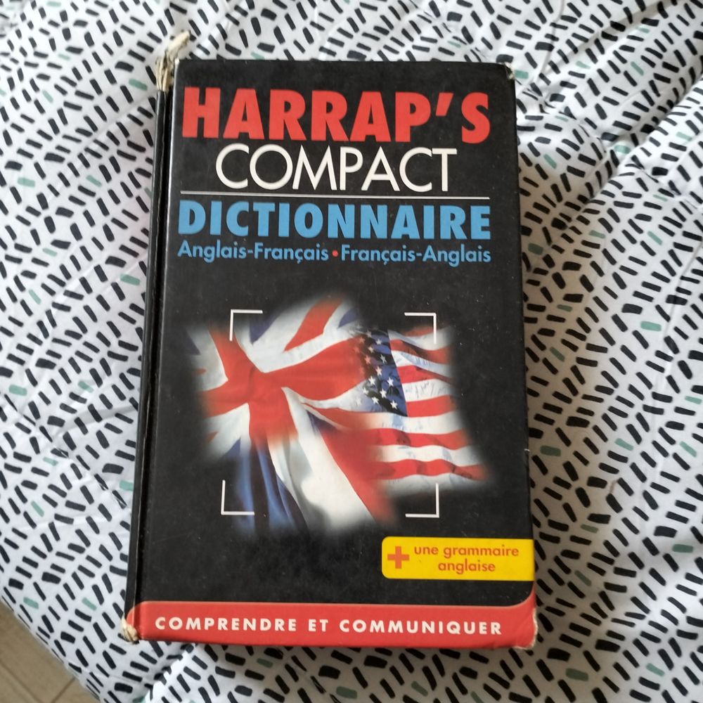 Harraps dictionnaire anglais fran�ais 0 Roannes-Saint-Mary (15)