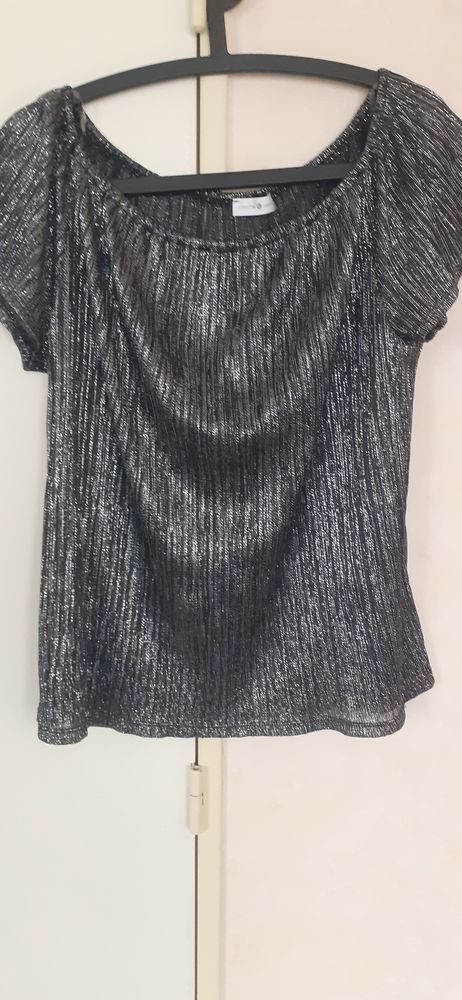 Haut femme de f�te 2 Bourges (18)