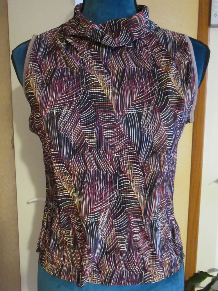 Haut frip� - Promod - Taille 2 3 Livry-Gargan (93)