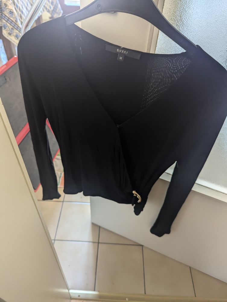 Haut manches longues Gucci noir 160 Strasbourg (67)