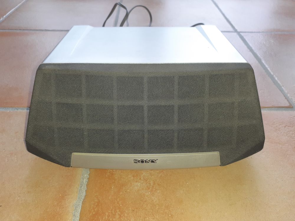 Haut-parleur gris Sony Surround Sound Center Mod�le SS-CN50 20 Cabestany (66)