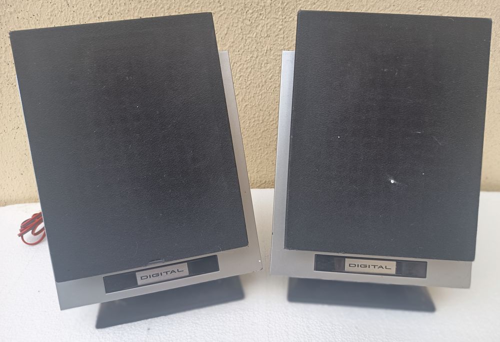 2 haut parleur 8 Marignane (13)