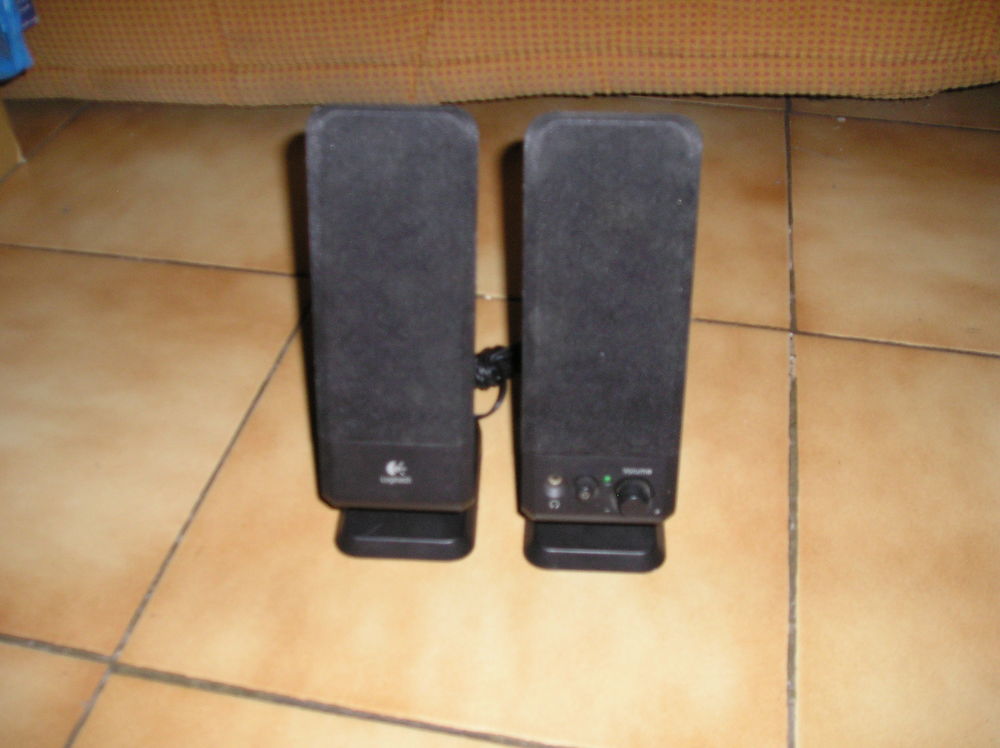 Haut-parleurs LOGITEC pour PC
10 Sept�mes-les-Vallons (13)