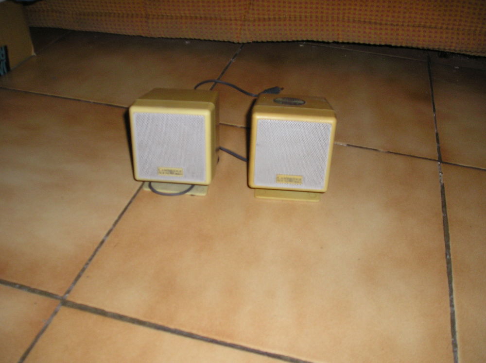 haut-parleurs vintage CAMBRIDGE SoundWork SW310 pour PC
en b 10 Sept�mes-les-Vallons (13)