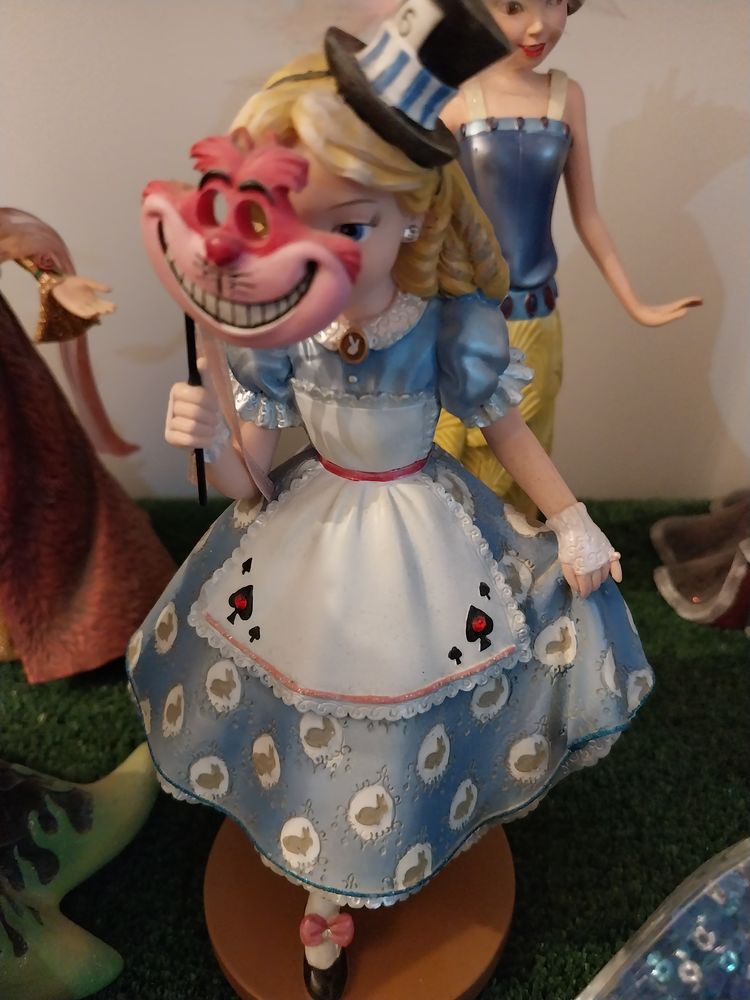 Haute couture de Alice et son masque 85 Saint-Laurent-du-Var (06)