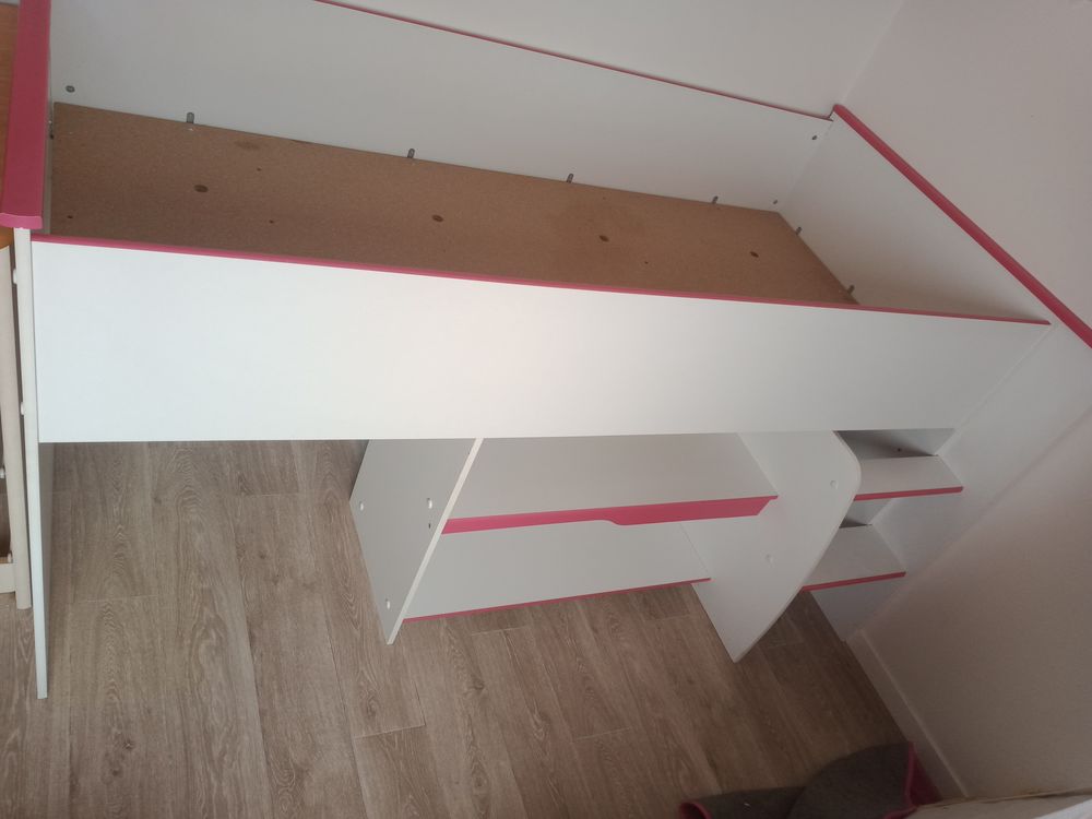 Lit mi-hauteur mezzanine avec �tag�res 40 Le Havre (76)
