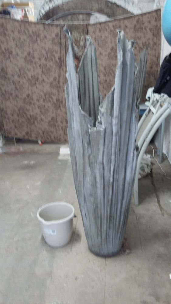 pot hauteur 1m 67 pour deco 
0 Bastia (20)