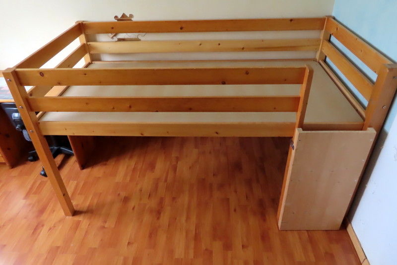 lit mi-hauteur 40 Nuill�-le-Jalais (72)