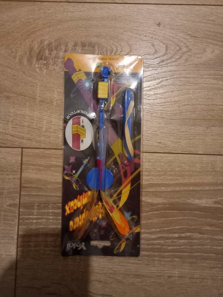 H�licopt�re lumineux marque Yokii 1.5 Villiers (86)