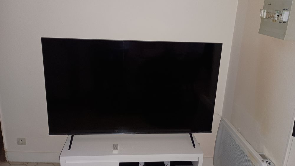 TV HISENSE 4K UHD 200 Lardy (91)